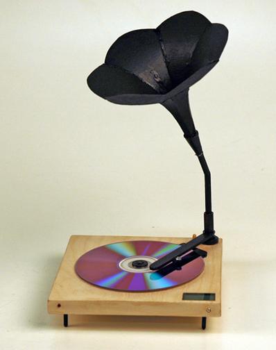 Gramaphone/Phonograph Inspired CD Player